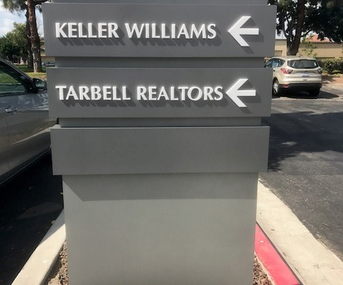 Directional sign by caliber